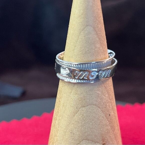 Sterling Silver Stress Relieving Anxiety Spinner Ring Mom Sz6, 4g - Picture 4 of 9